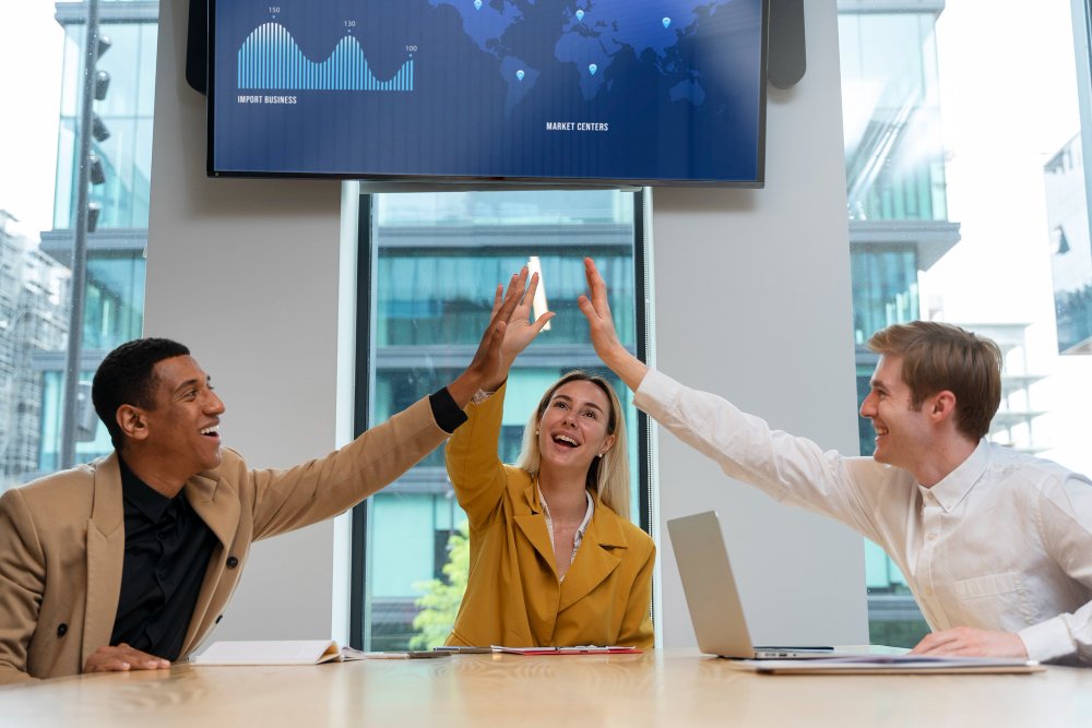 Crecer juntos: relación de crecimiento mutuo entre Yireh Digital Solutions y sus clientes
